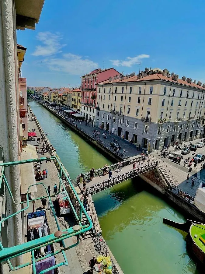 Milano Apartments Navigli - Alzaia 54 Italy