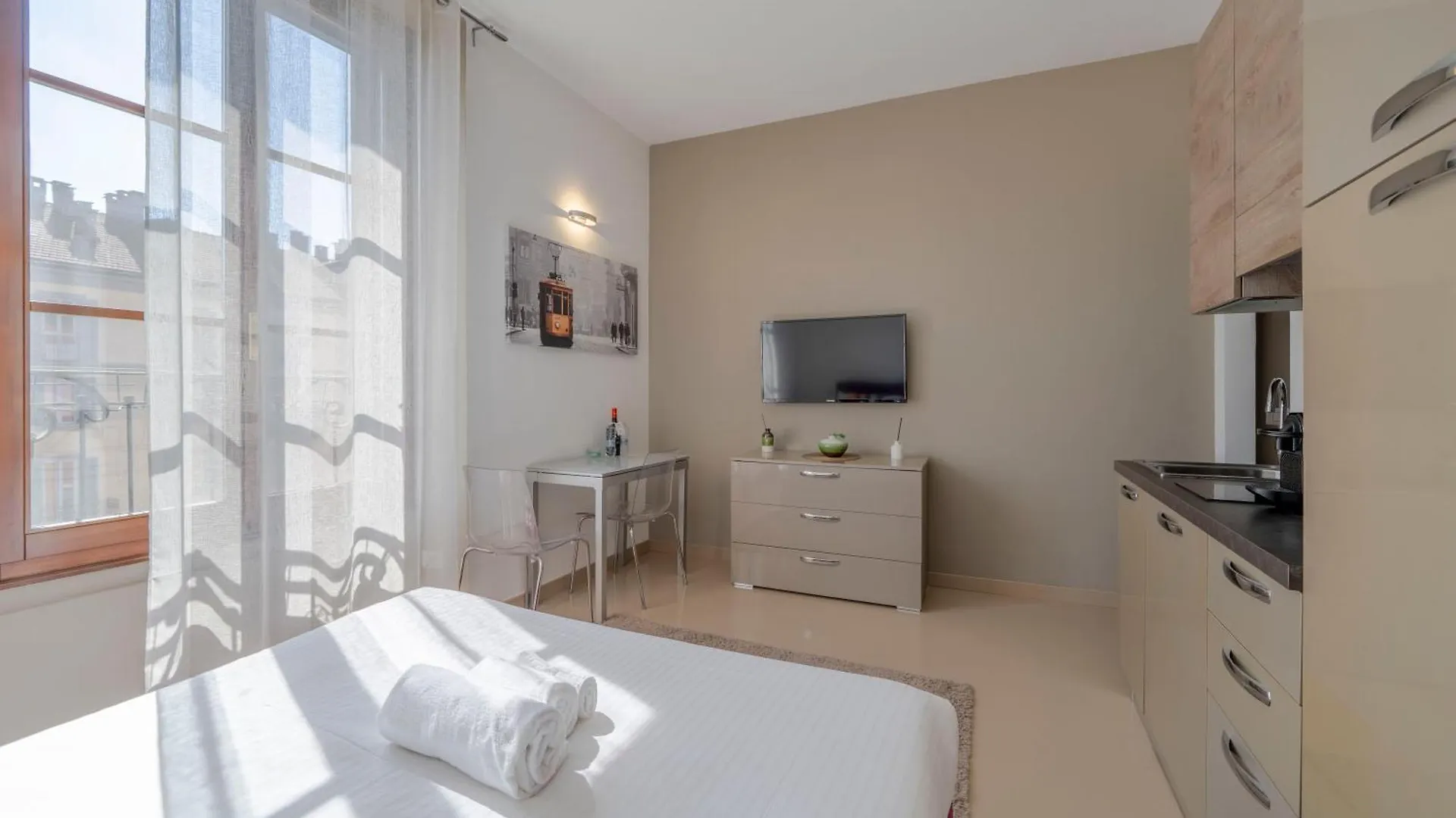 Milano Apartments Navigli - Alzaia 54 Italy